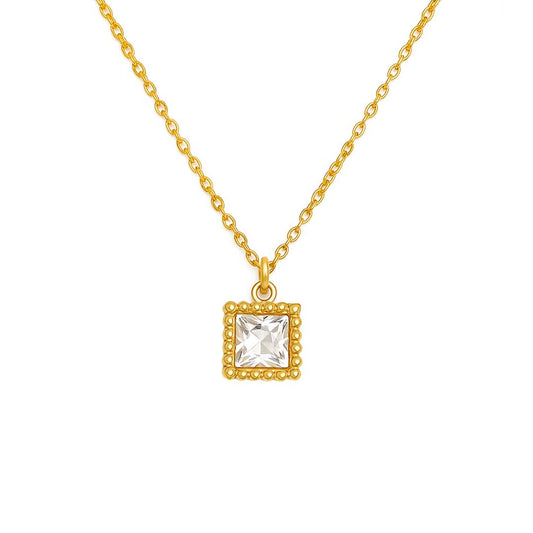 Isha Zlatý náhrdelník