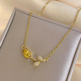 Tila Tulip Necklace Gold