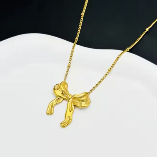 Krystin Bow Necklace Gold