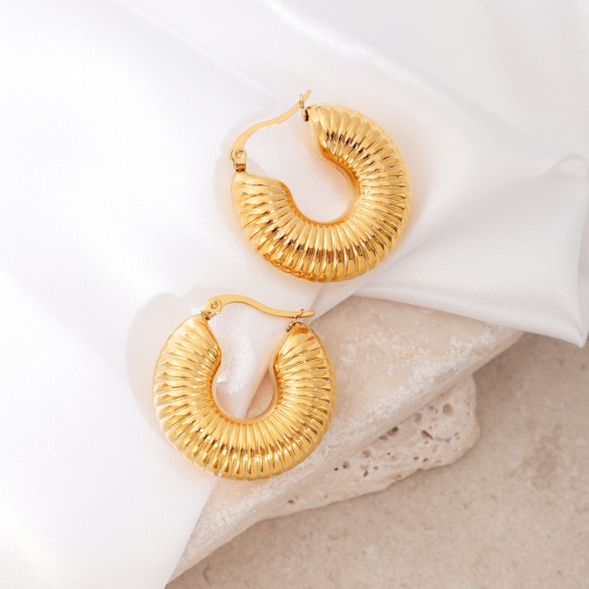 Salerno Loops Earring