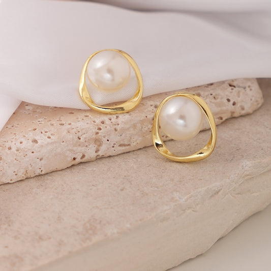 Oslo Pearls Earring