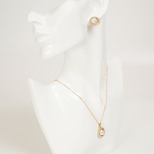 Juno Pearl Necklace - Earring Set