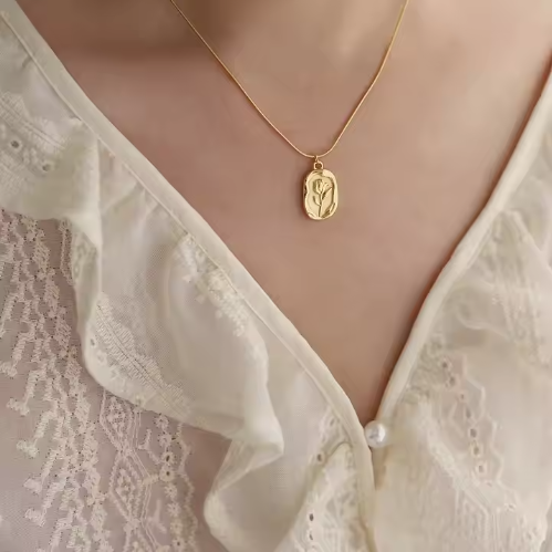 Ria Rose Necklace